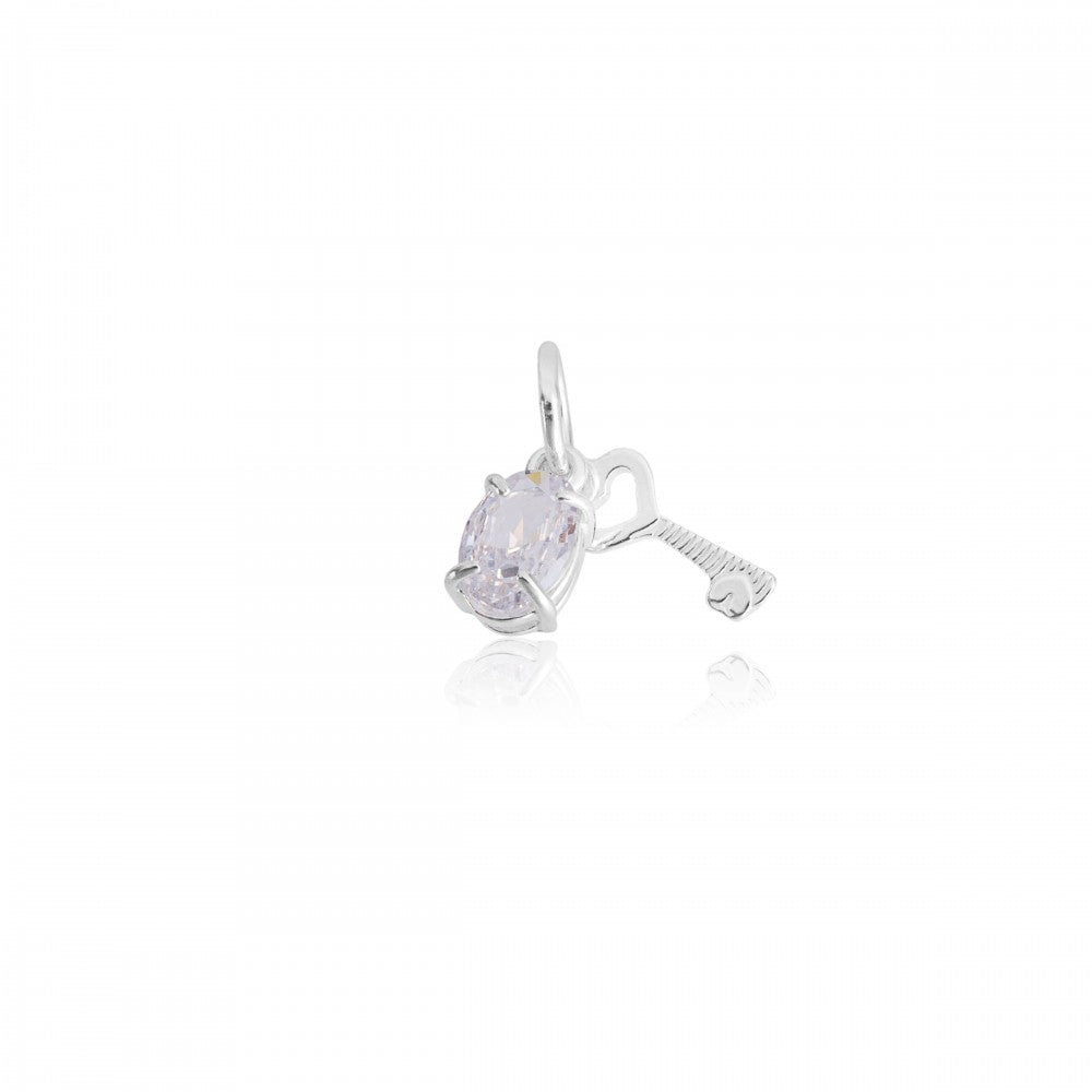 Colar Pingente Chave com Zircônia Oval Cristal em Prata 925